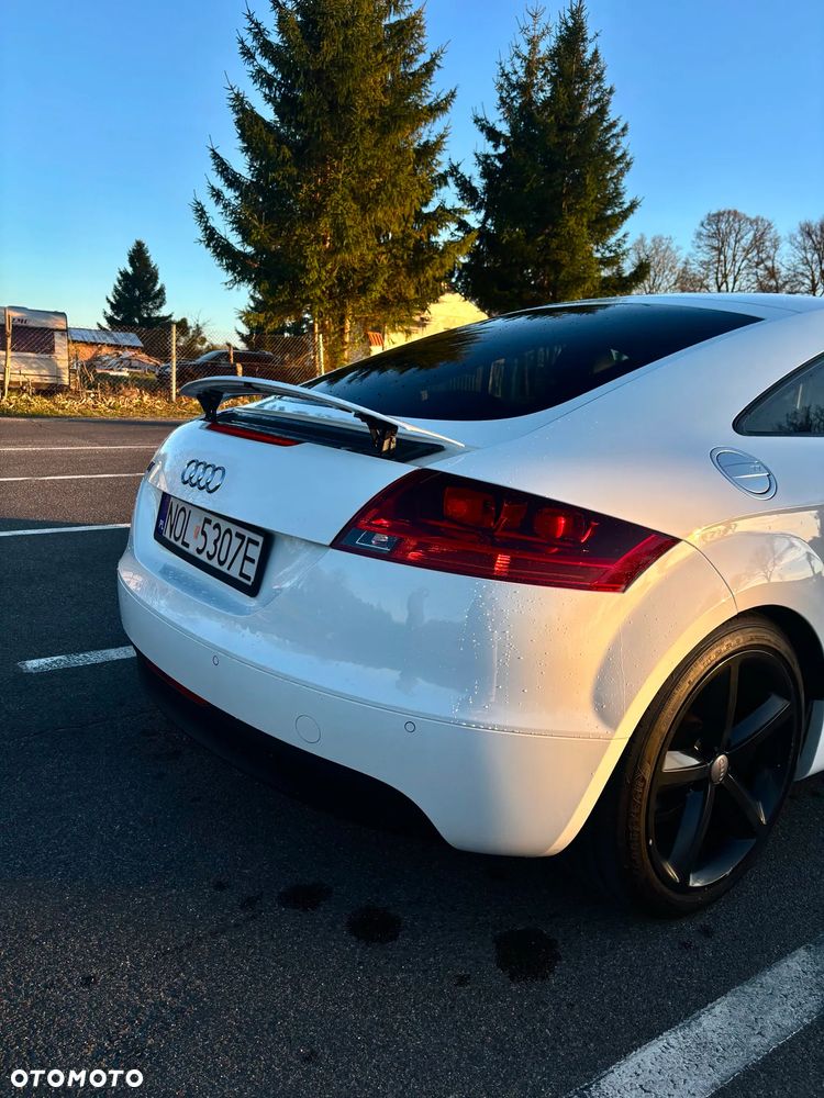 Audi TT Coupé - 8