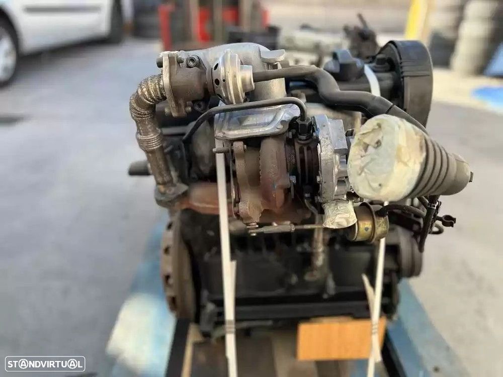 MOTOR COMPLETO AUDI A4 1994 -1Z - 3