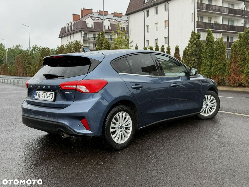 Ford Focus 1.0 EcoBoost Hybrid TITANIUM DESIGN - 9