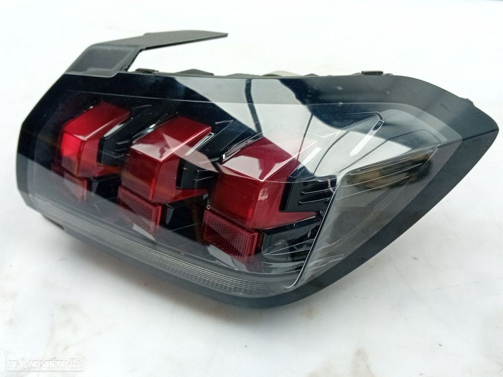 Farolim direito PEUGEOT 208 II - 1