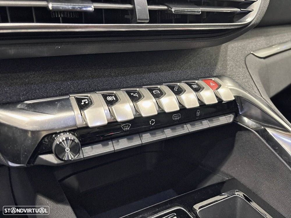 Peugeot 5008 1.5 BlueHDi Allure Pack EAT8 - 20