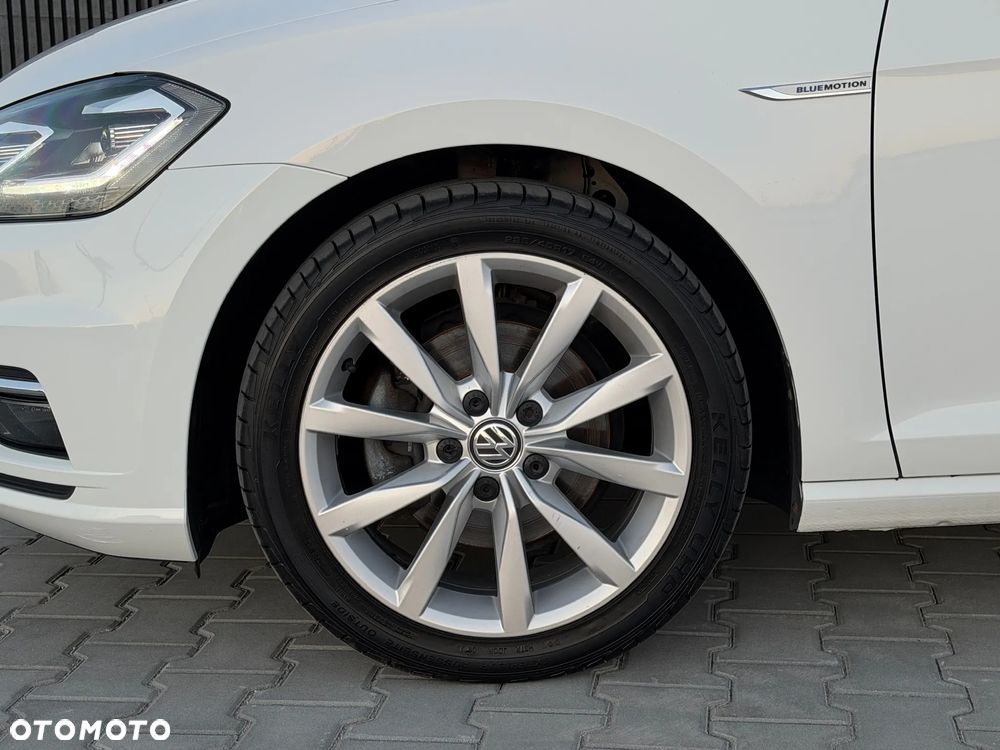 Volkswagen Golf 1.5 TSI BMT Highline - 14