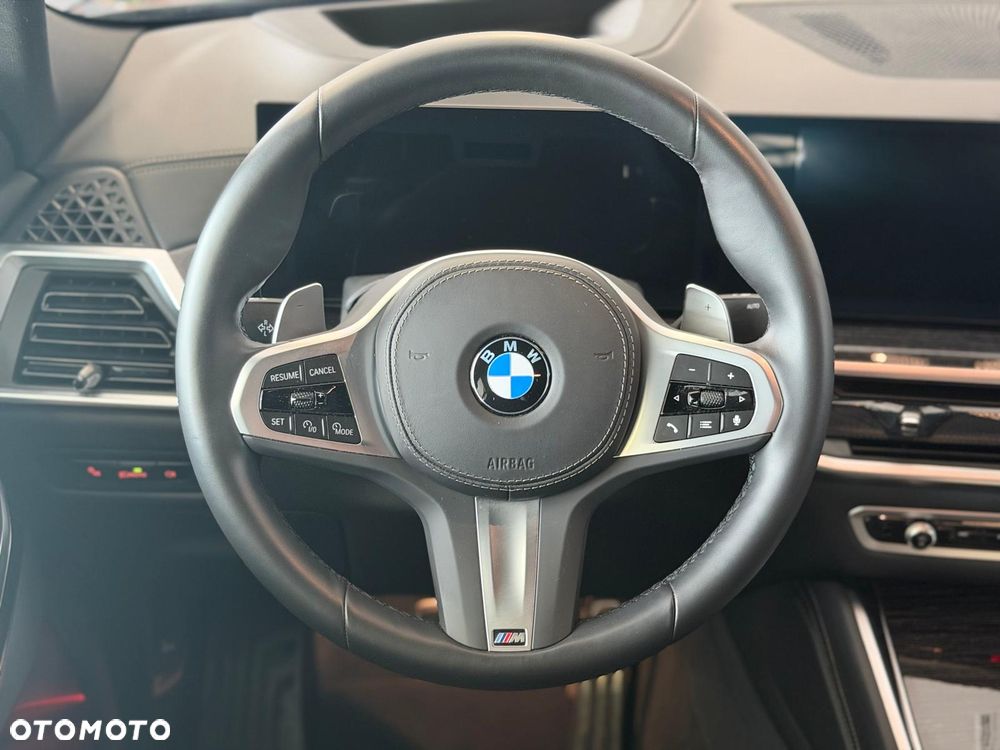 BMW X6 - 11
