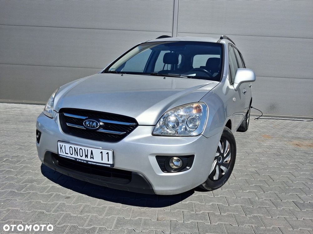 Kia Carens - 3