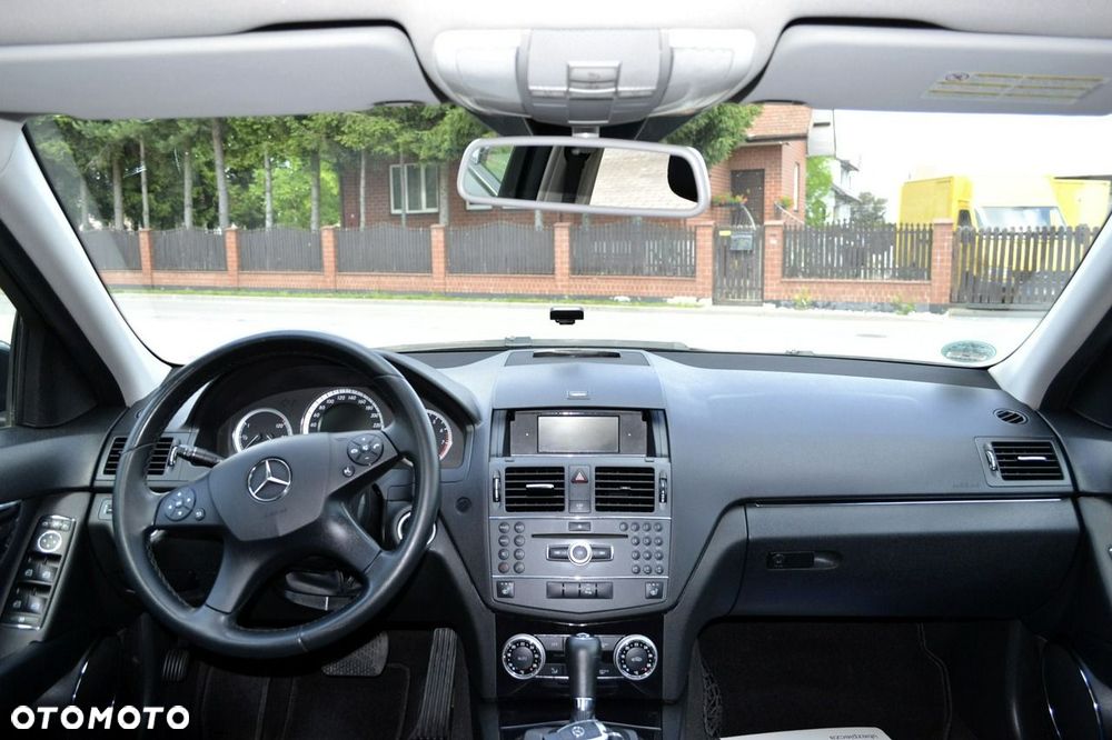 Mercedes-Benz Klasa C 180 BlueEFFICIENCY 7G-TRONIC Elegance - 15