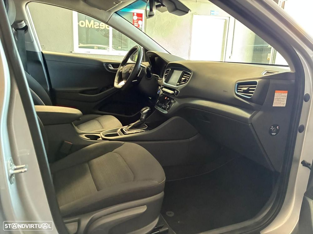 Hyundai Ioniq 1.6 GDI HEV - 30