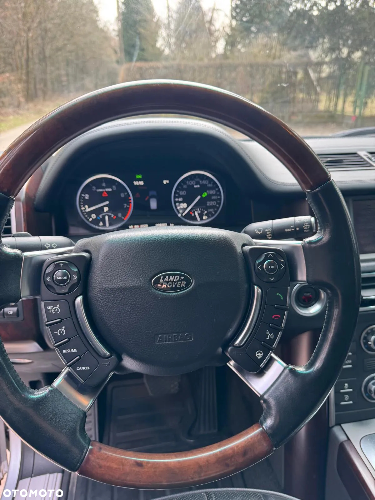 Land Rover Range Rover - 20