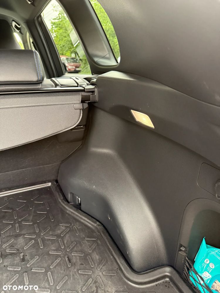 Toyota RAV4 - 40