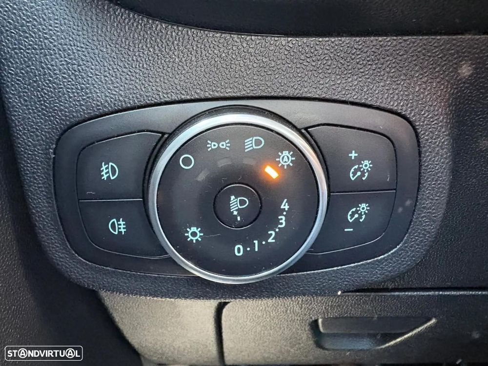 Ford Fiesta 1.0 EcoBoost ST-Line - 36