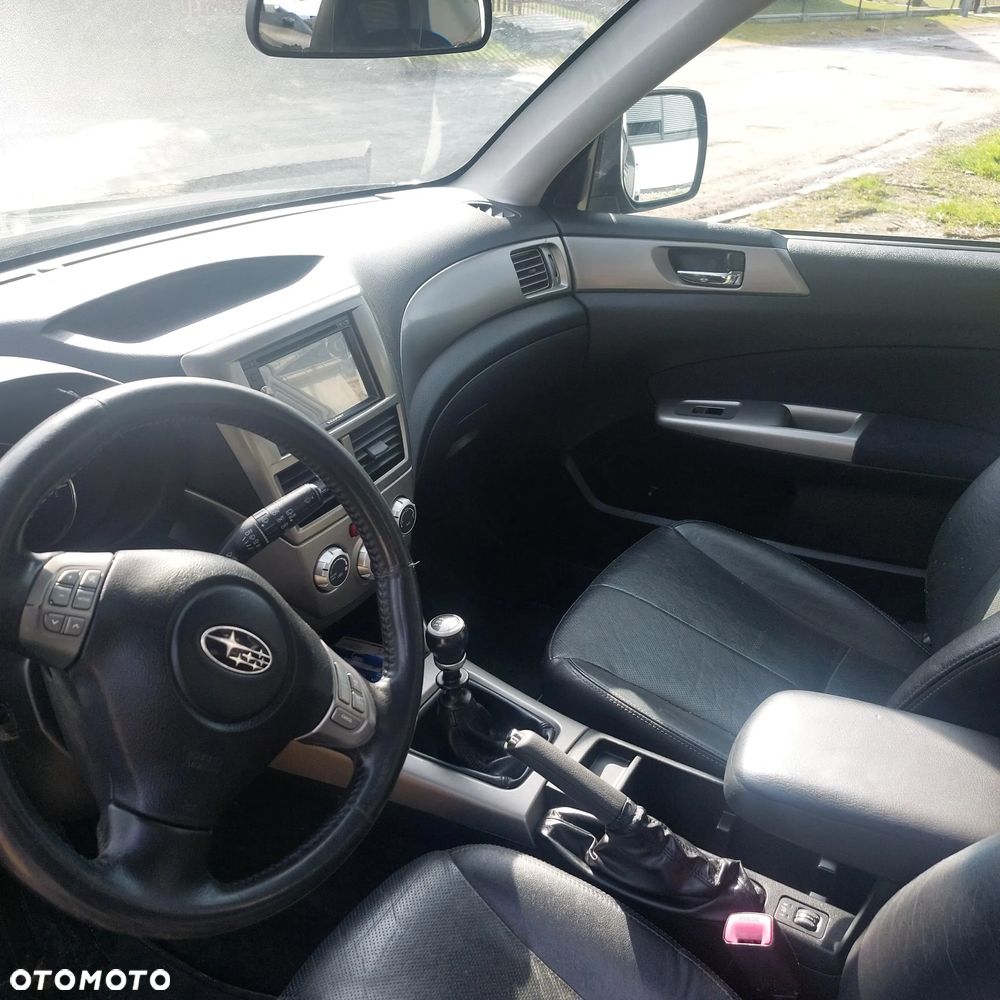 Subaru Forester 2.0D XE 000 Euro5 - 8