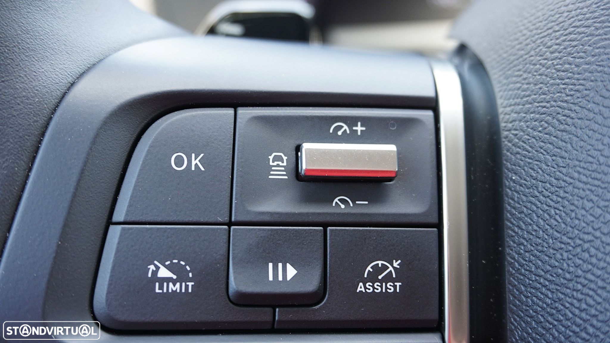 Citroën C4 1.2 PureTech Shine EAT8 - 27
