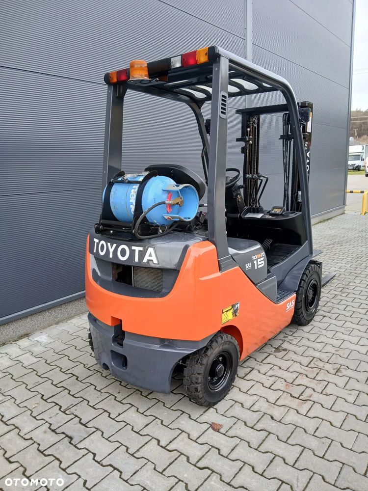 Toyota 02-8FGF15 - 6