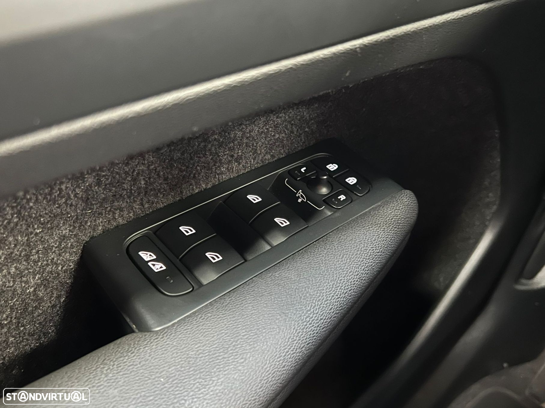 Volvo XC 40 1.5 T4 PHEV Core - 20