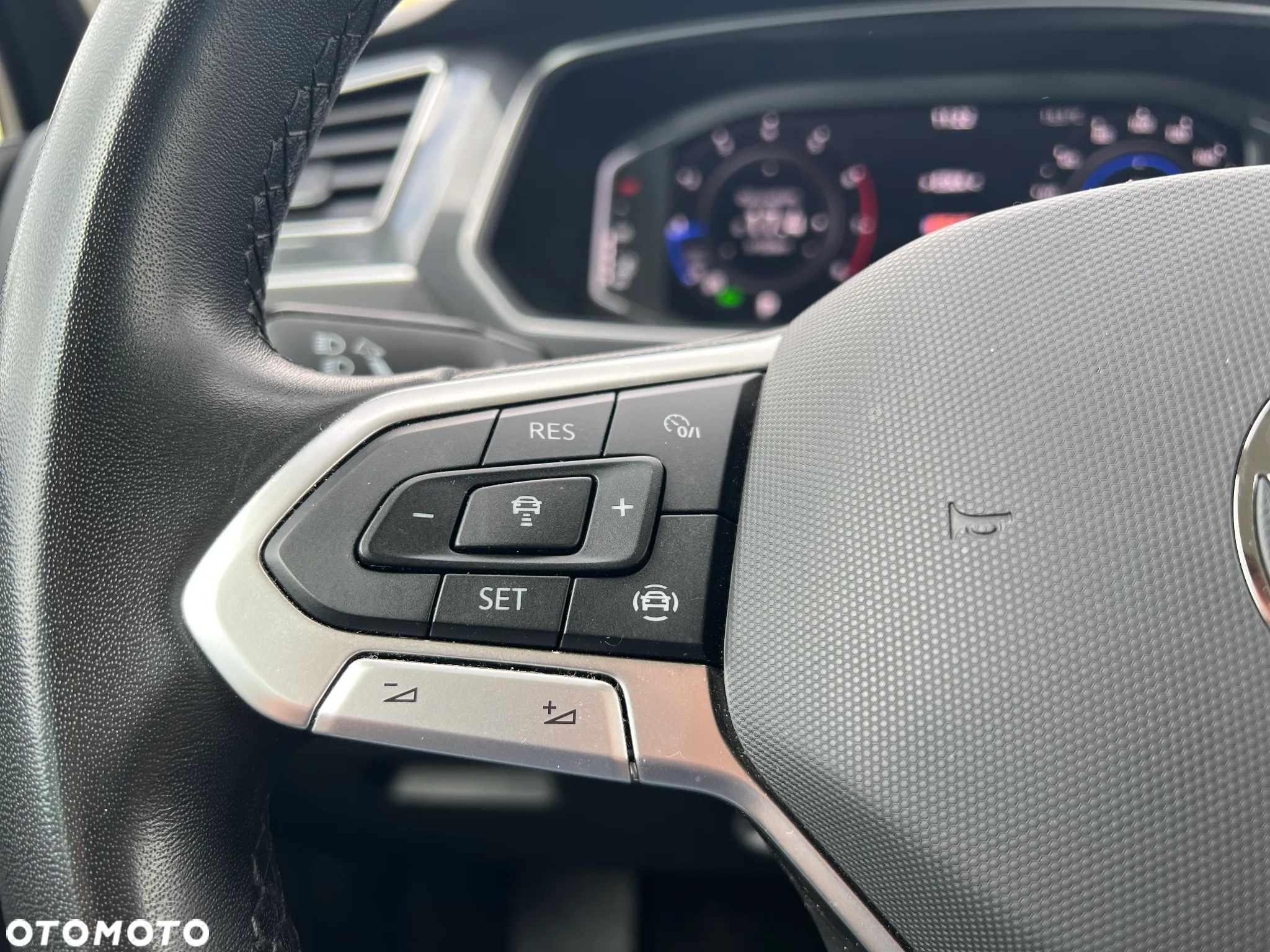 Volkswagen Tiguan 1.5 TSI EVO Life DSG - 19