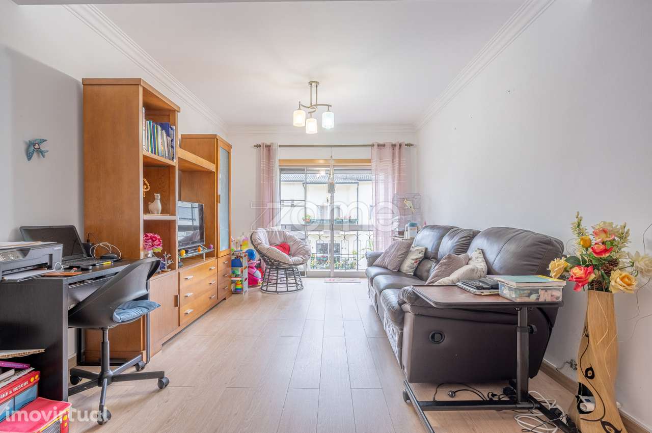 Acolhedor Apartamento T3 - Grande imagem: 2/25