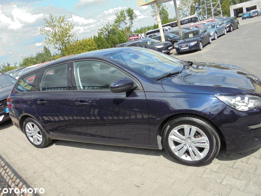 Peugeot 308 SW BlueHDi 150 Automatik Stop & Start Allure - 34
