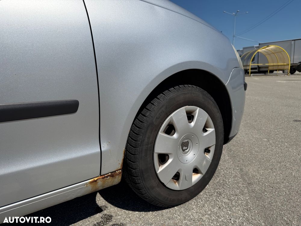 Volkswagen Polo 1.2 Happy - 9