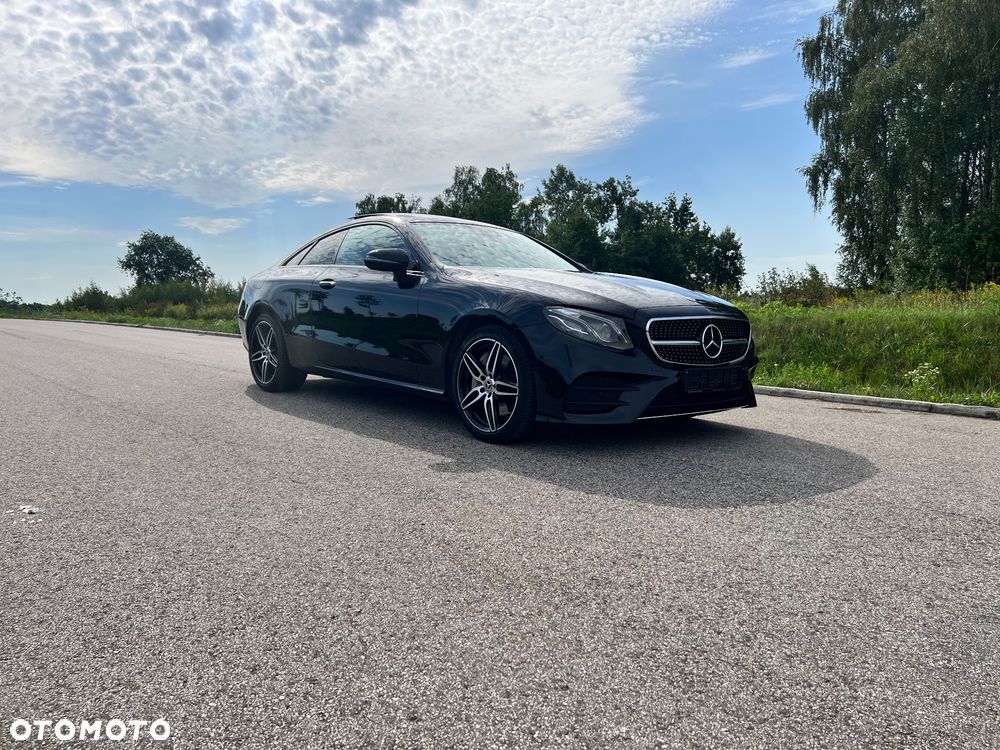 Mercedes-Benz Klasa E 400 4-Matic 9G-TRONIC - 10
