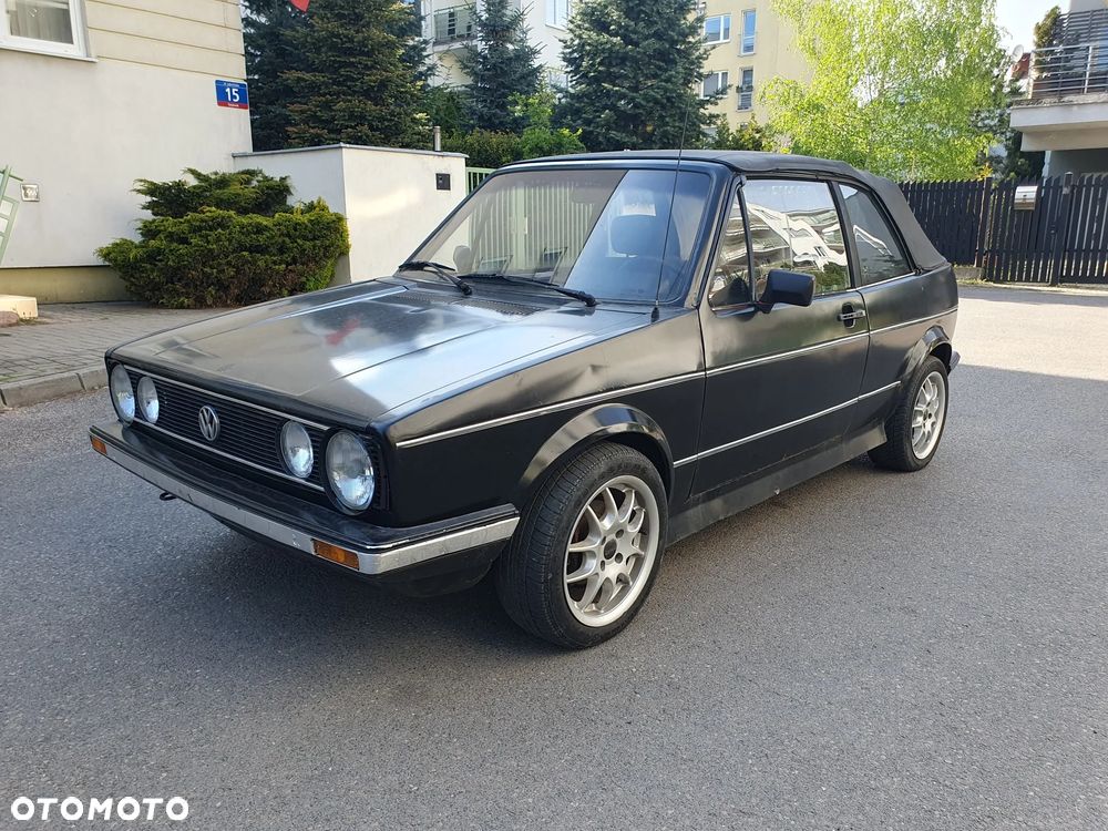 Volkswagen Golf Cabrio - 1