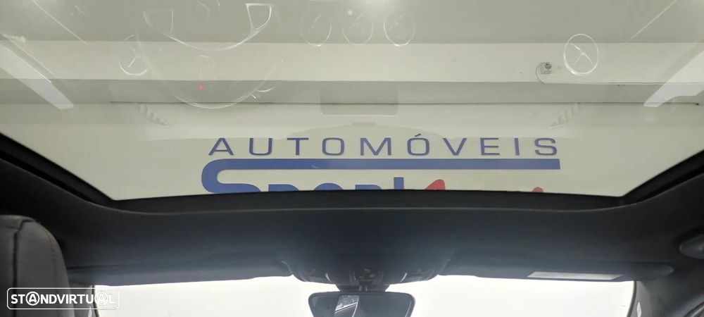 Mercedes-Benz A 180 d AMG Line - 29