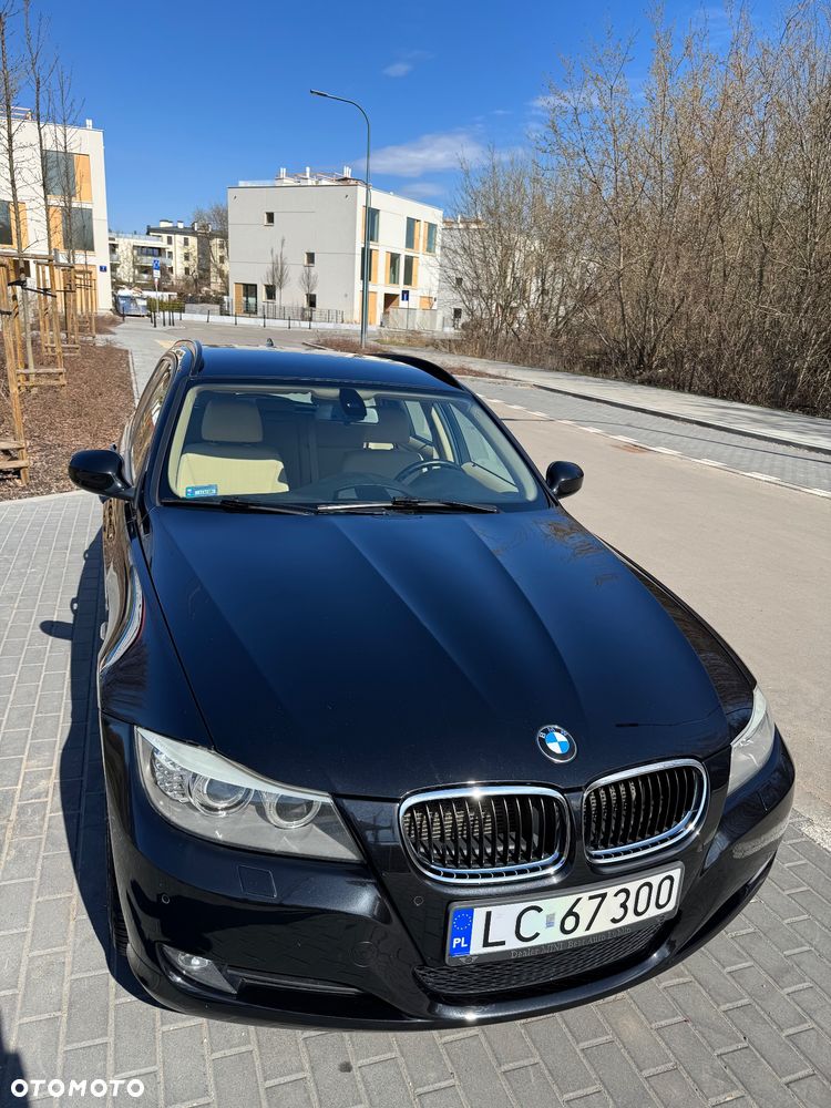BMW Seria 3 320d DPF - 3