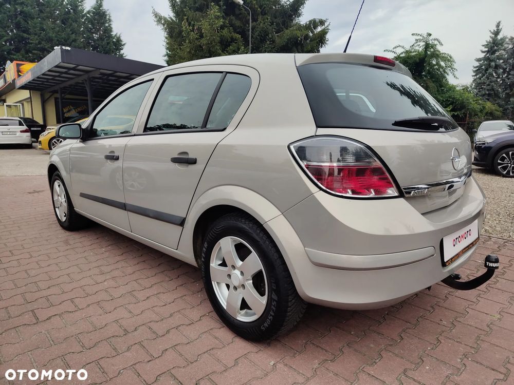 Opel Astra - 9