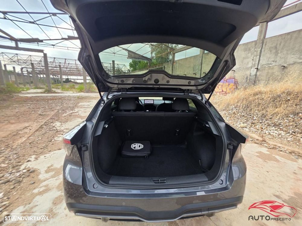 MG MG4 64 kWh Comfort - 15