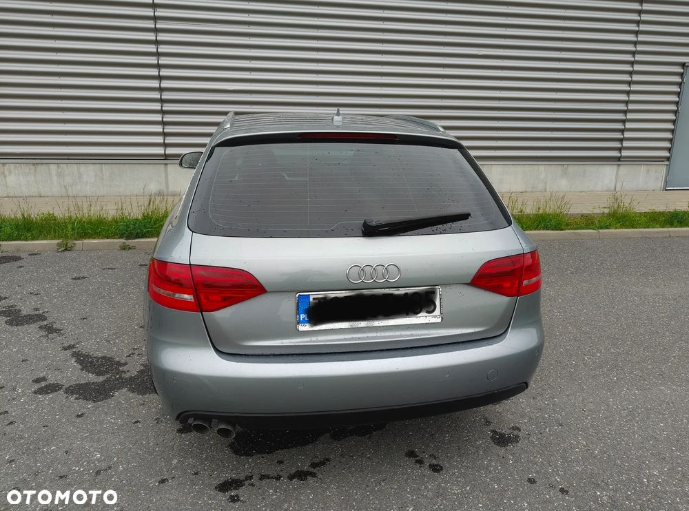 Audi A4 Avant 2.0 TDI - 24