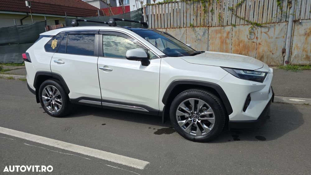 Toyota RAV4 2.5 VVT-iE 4x4 Luxury Premium - 2