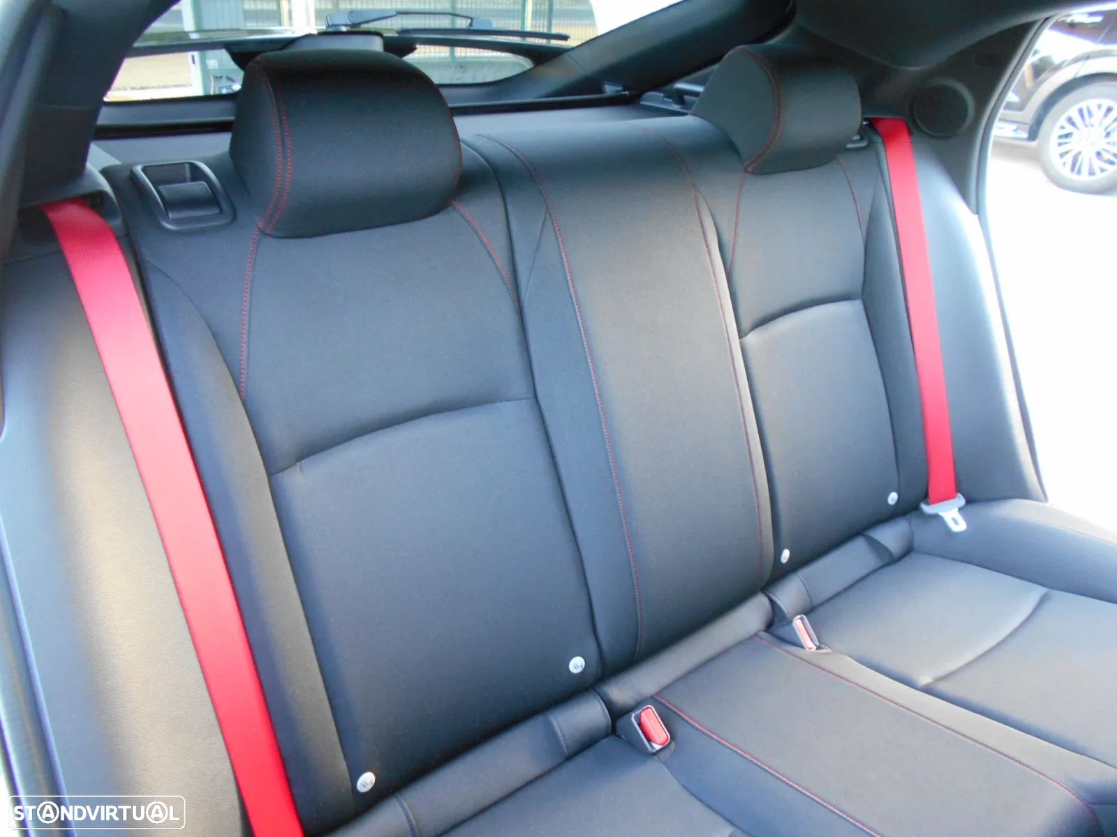 Honda Civic 2.0 i-VTEC Type-R GT - 37