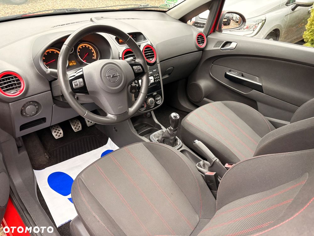 Opel Corsa 1.4 16V Limited Edition - 13