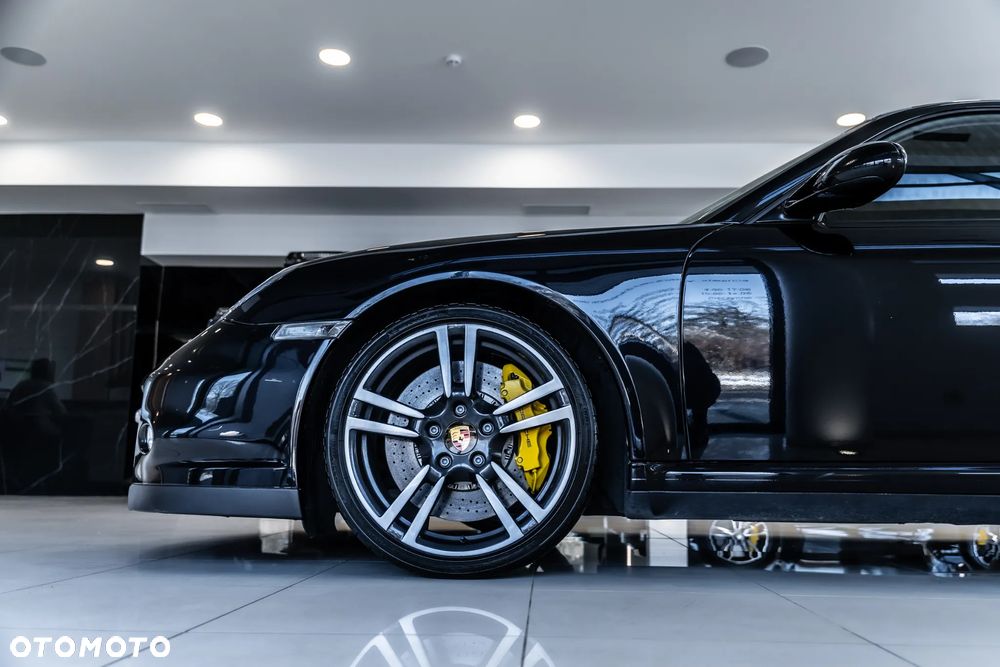 Porsche 911 Turbo PDK - 4