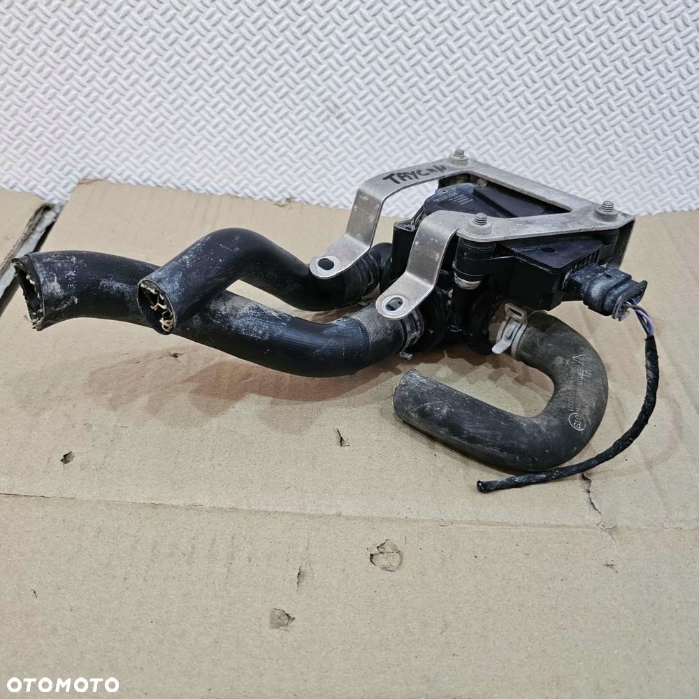 porsche taycan 9j1 zawór pompa pompka wody - 2