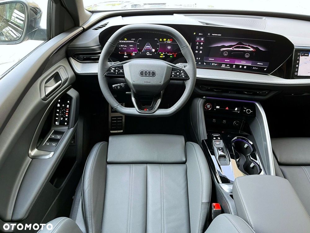 Audi Q5 Sportback - 4