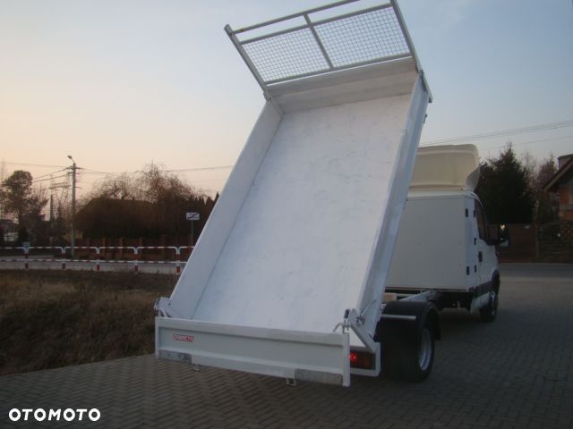 Iveco DAILY 40 C 12 - 5