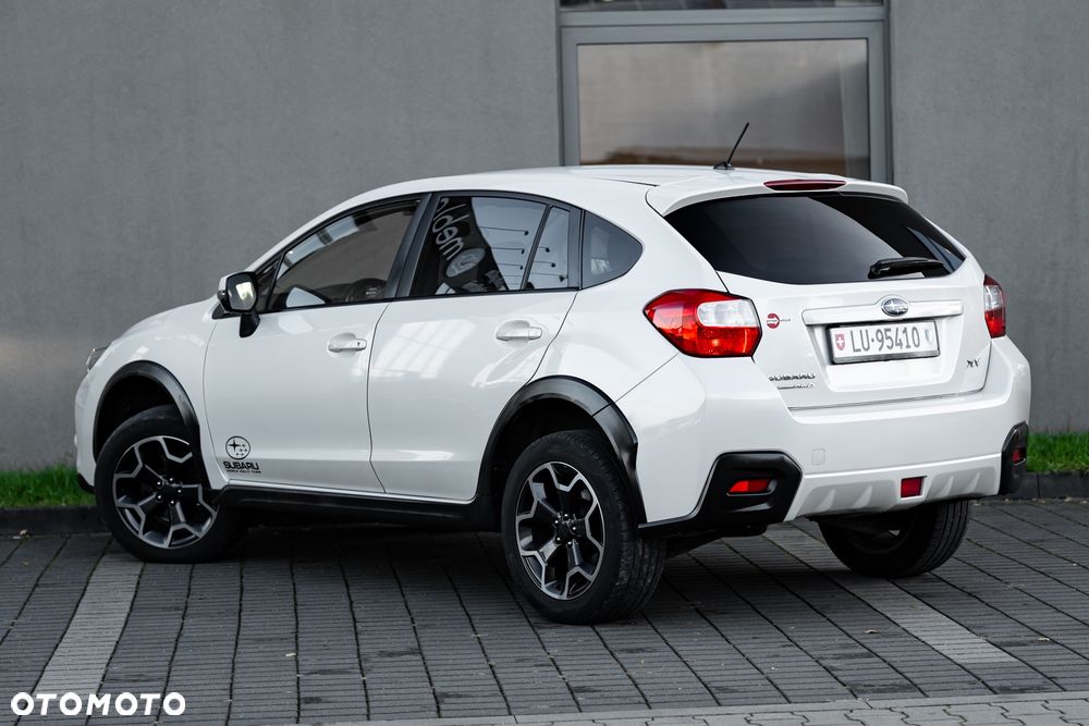 Subaru XV 2.0i Exclusive - 10
