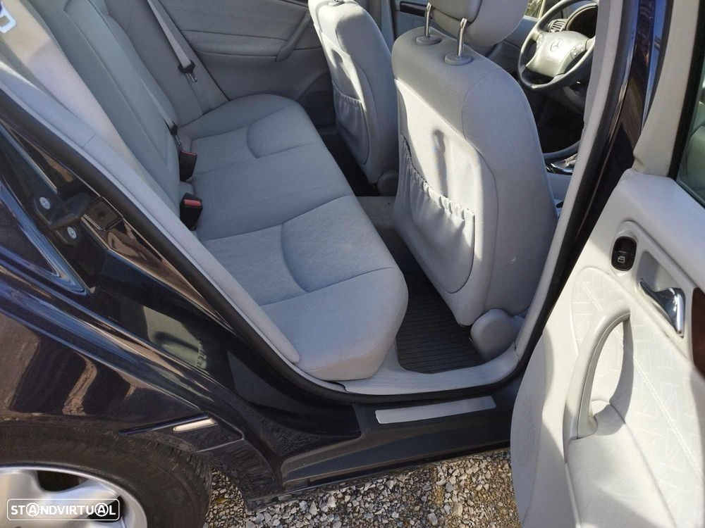 Mercedes-Benz C 200 - 9