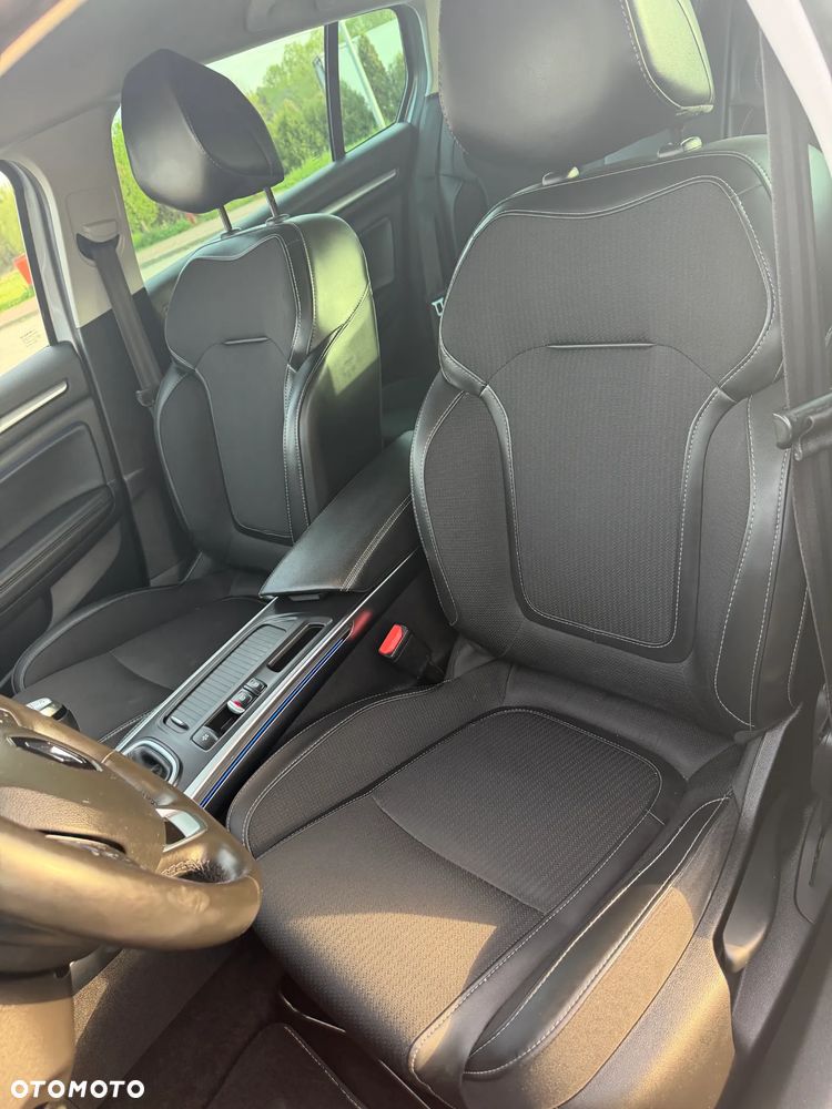 Renault Megane 1.5 Blue dCi Intens - 30