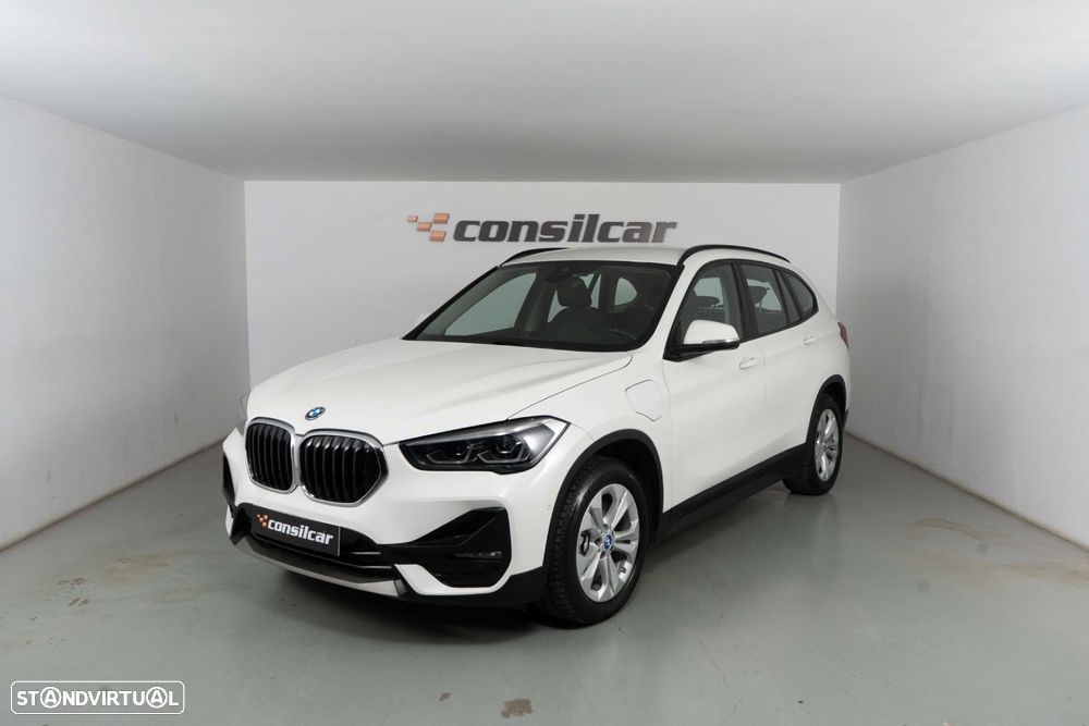 BMW X1 25 e xDrive Corporate Edition - 2