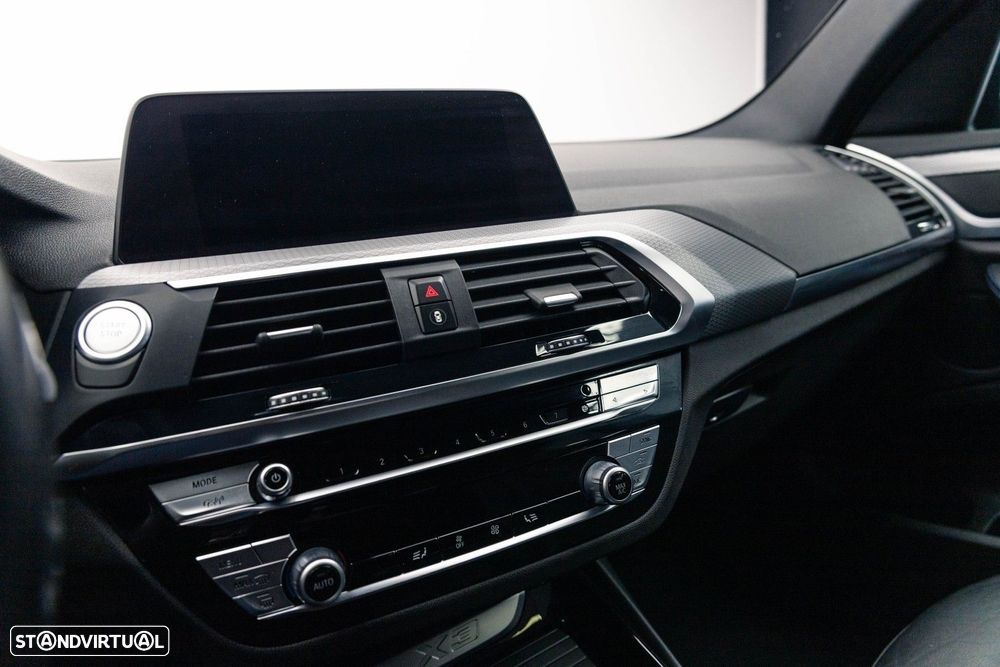 BMW X3 30 e xDrive Pack M - 37