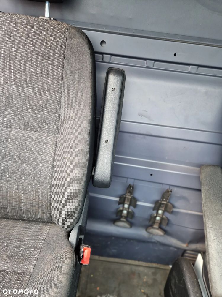 FOTEL PRAWY MERCEDES SPRINTER 906 VW CRAFTER - 8