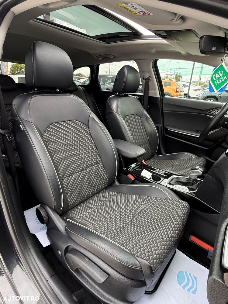 Kia Ceed 1.5 T-GDI MHEV 7DCT GT Line - 23