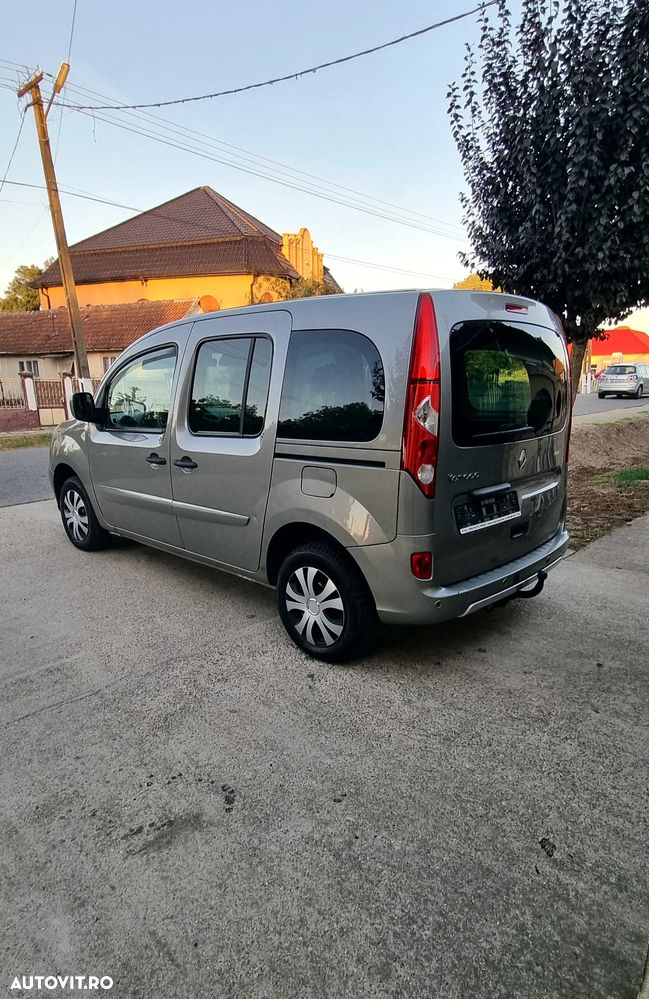 Renault Kangoo dCi 90 FAP Grand - 13