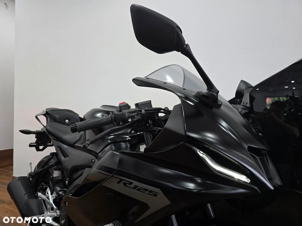 Yamaha YZF - 25