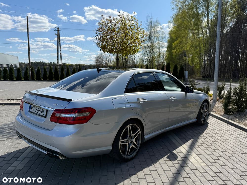 Mercedes-Benz Klasa E 63 AMG AMG Speedshift 7G-MCT - 6