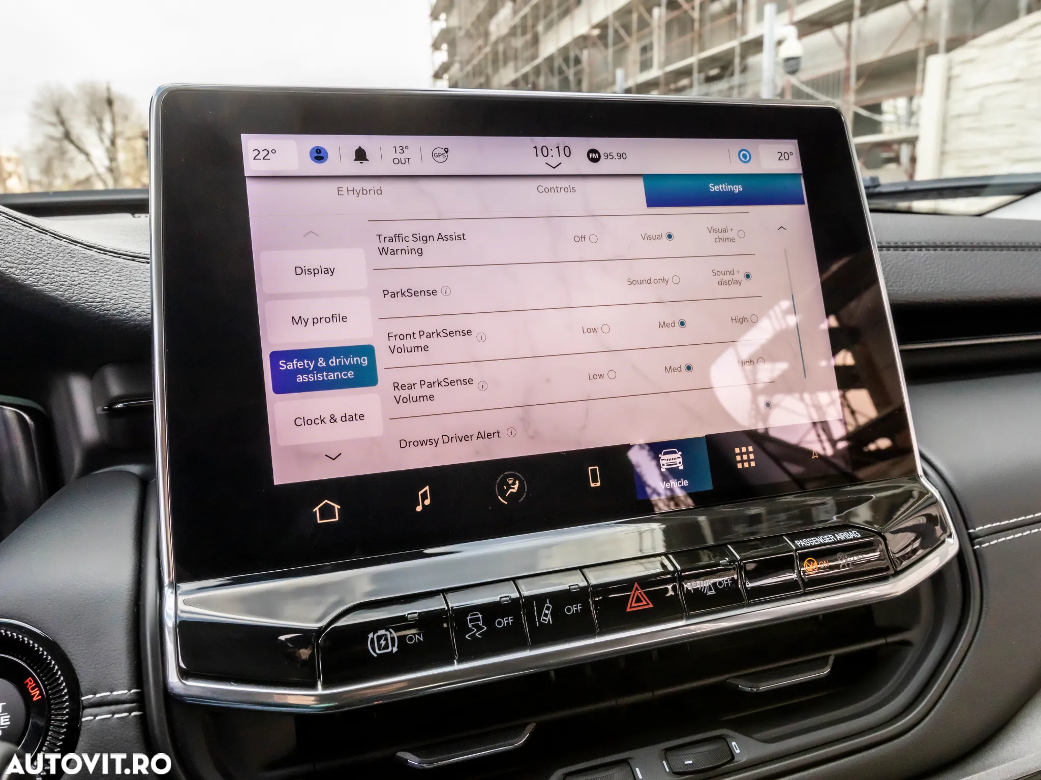 Jeep Compass 1.3 T-GDI 4xe PLUG-IN HYBRID Automatik S - 26