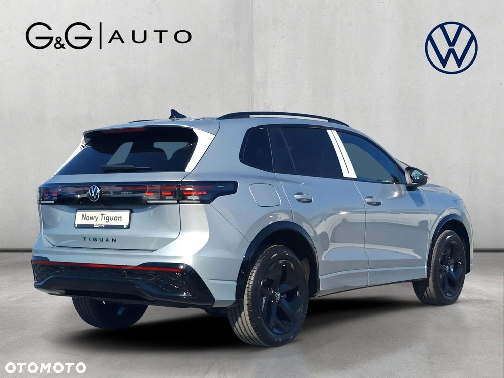 Volkswagen Tiguan - 8