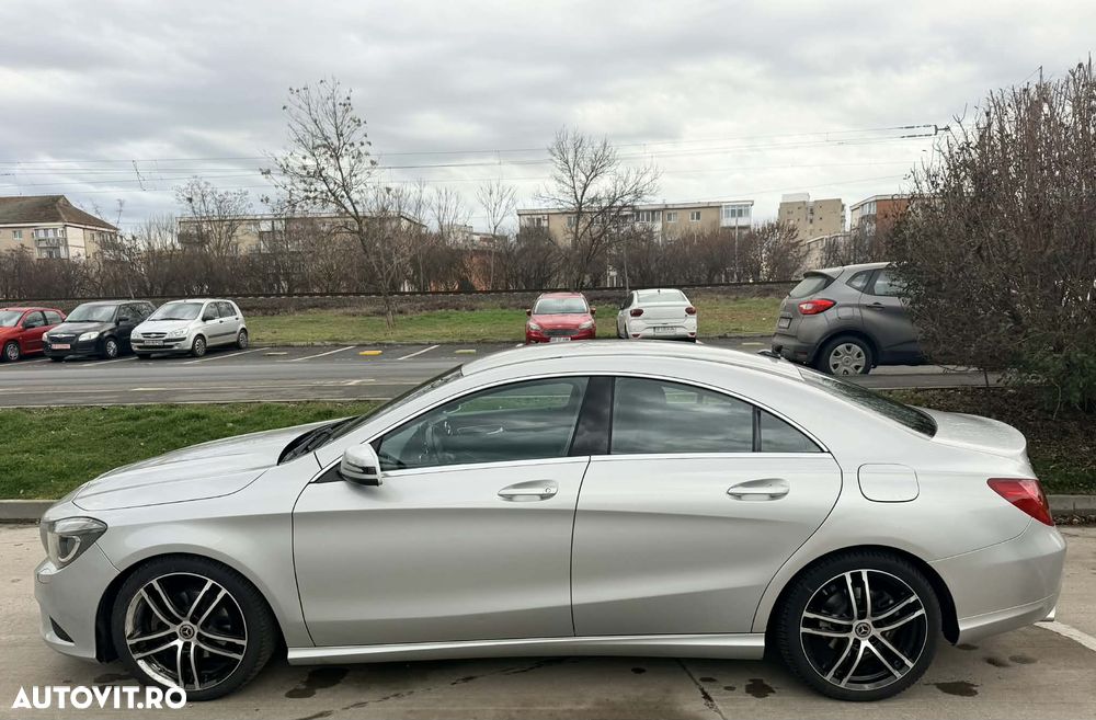 Mercedes-Benz CLA - 12