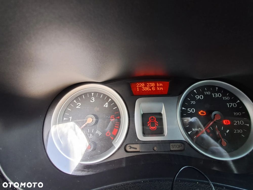 Renault Clio 1.5 dCi Alize - 20
