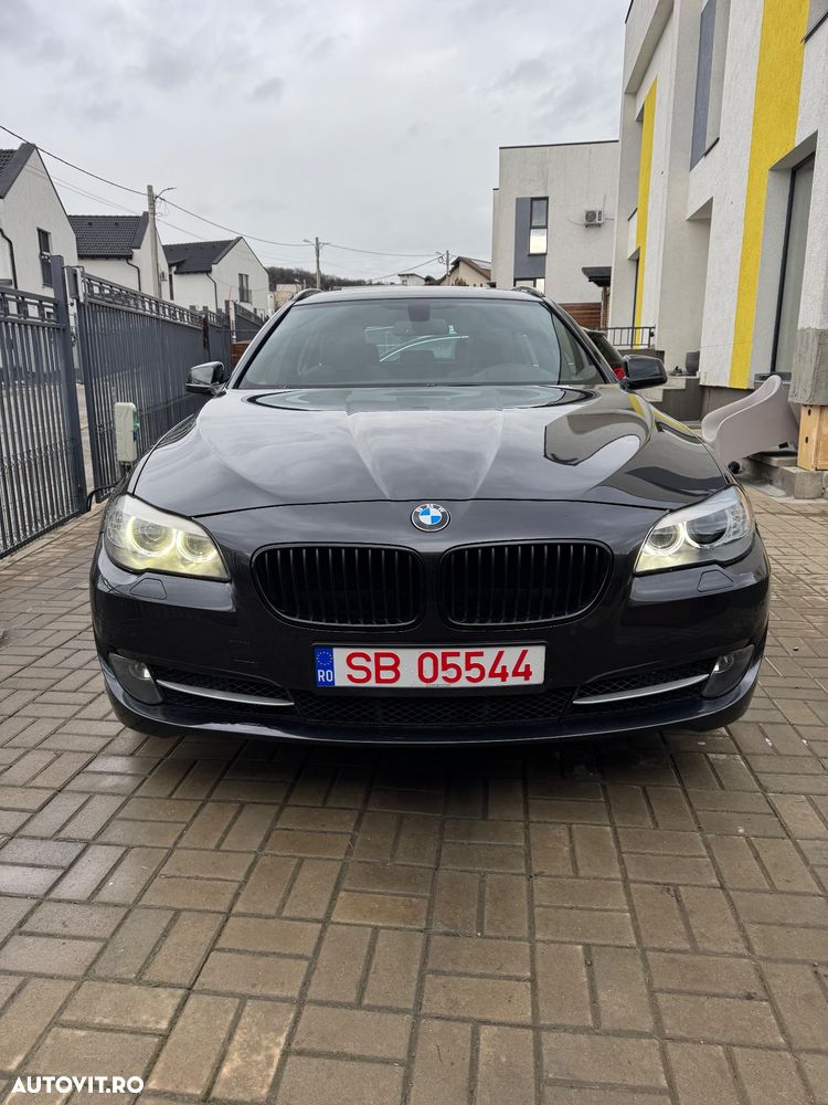BMW Seria 5 520d Aut. - 4